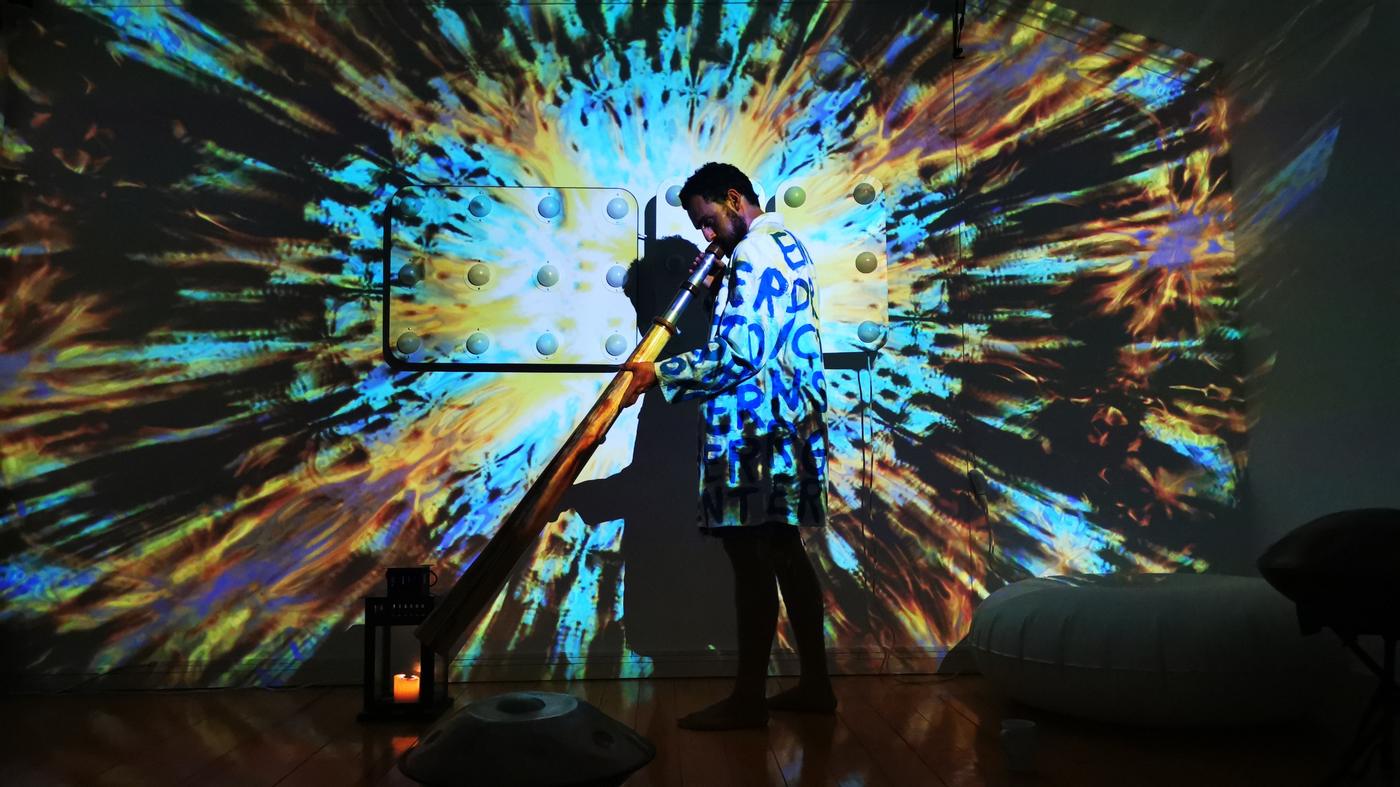 Immersive session installation photograph